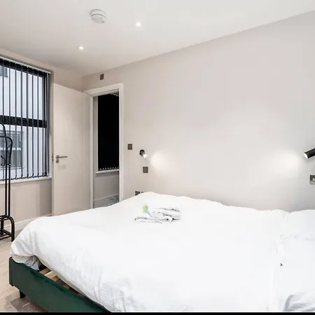 3br 2bath Directors -
